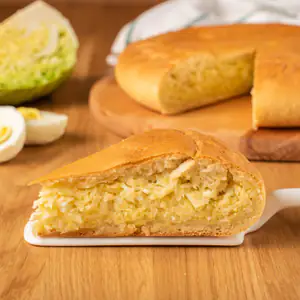 Пирог с капустой и яйцом
